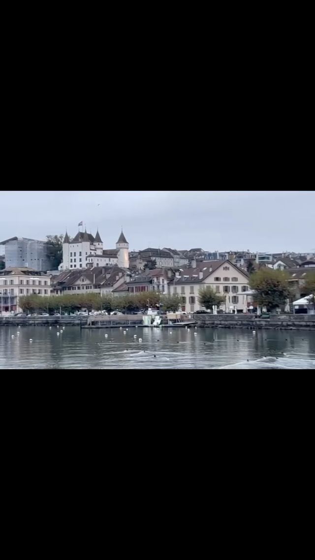 L’école de patinage du HC Nyon a lancé sa saison !! Yes ! Il reste plus quelques places chez les petits 🙏
